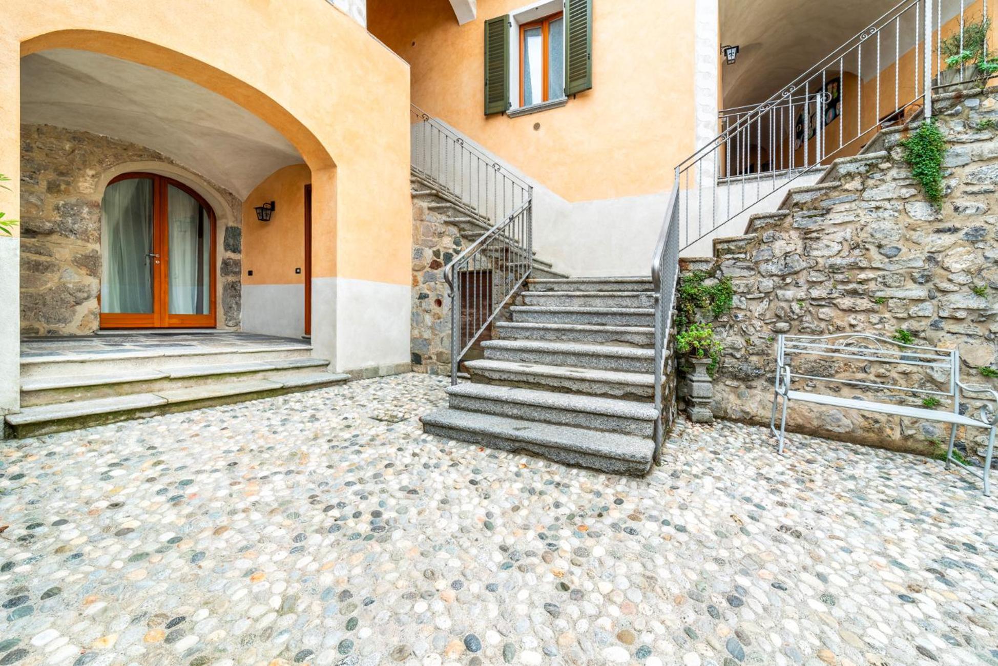 La Filanda Apartments By Wonderful Italy - Taverna Bellagio Luaran gambar